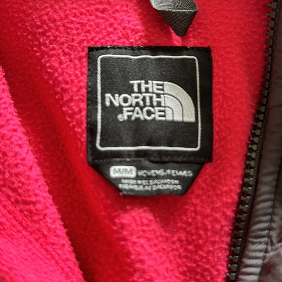 The North Face Jacket - Picture 2 of 4